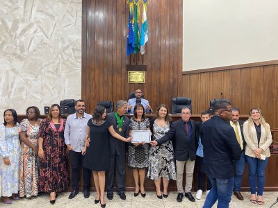 Câmara homenageia os 60 anos do Colégio Batista do Vilar dos Teles