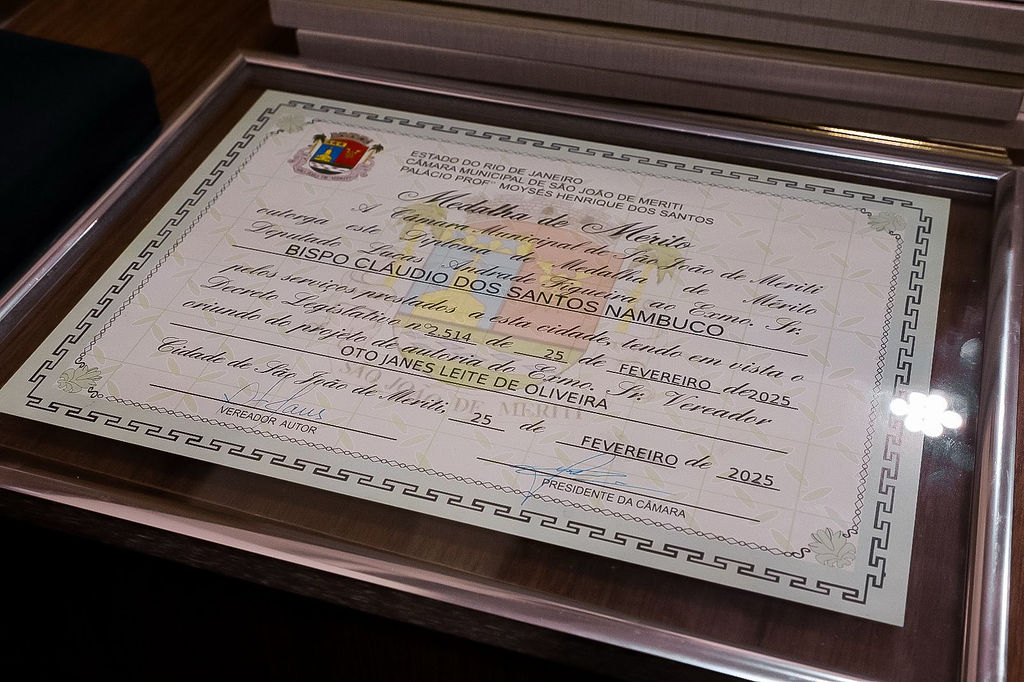 Câmara realiza Sessão Solene em homenagem a Bispo e membros da Igreja Pentecostal Anabatista