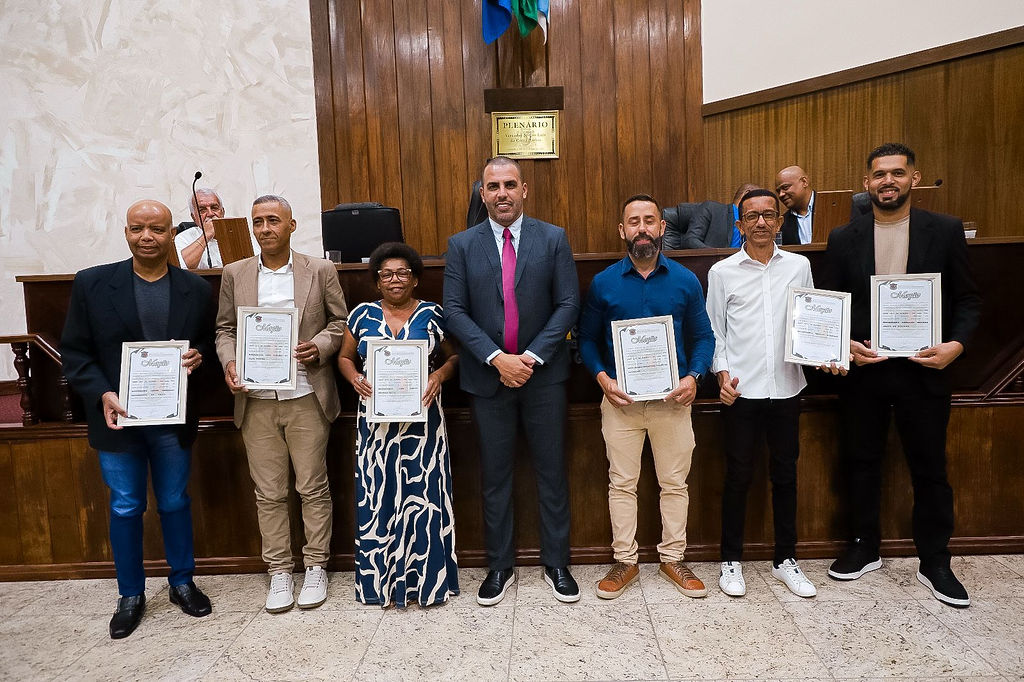 Câmara realiza Sessão Solene em homenagem a Bispo e membros da Igreja Pentecostal Anabatista