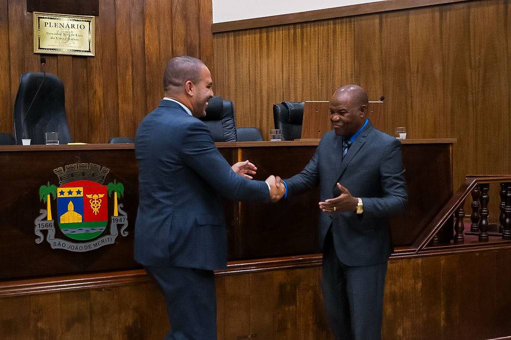 Câmara realiza Sessão Solene em homenagem a Bispo e membros da Igreja Pentecostal Anabatista