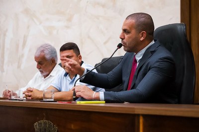 Câmara realiza Sessão Solene em homenagem a Bispo e membros da Igreja Pentecostal Anabatista