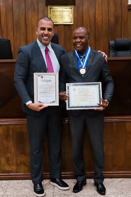 Câmara realiza Sessão Solene em homenagem a Bispo e membros da Igreja Pentecostal Anabatista