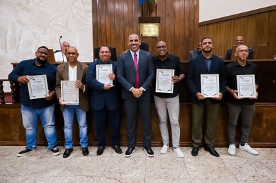 Câmara realiza Sessão Solene em homenagem a Bispo e membros da Igreja Pentecostal Anabatista