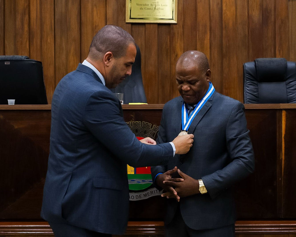 Câmara realiza Sessão Solene em homenagem a Bispo e membros da Igreja Pentecostal Anabatista