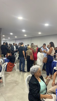 Câmara realiza Sessão Solene em homenagem a Bispo e membros da Igreja Pentecostal Anabatista