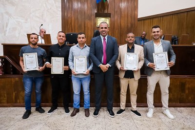 Câmara realiza Sessão Solene em homenagem a Bispo e membros da Igreja Pentecostal Anabatista