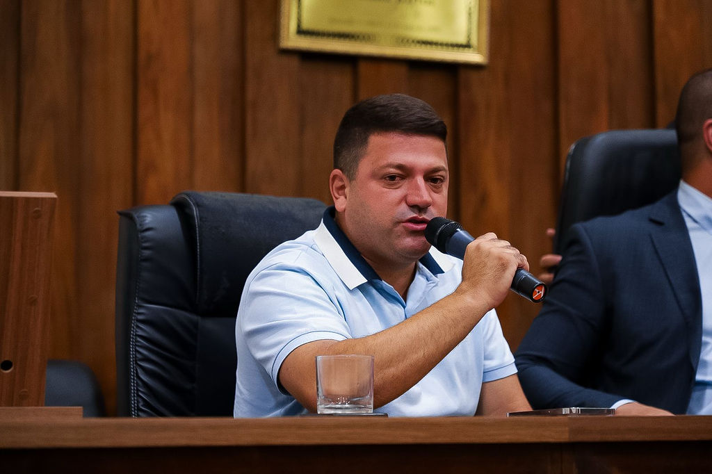 Câmara realiza Sessão Solene em homenagem a Bispo e membros da Igreja Pentecostal Anabatista