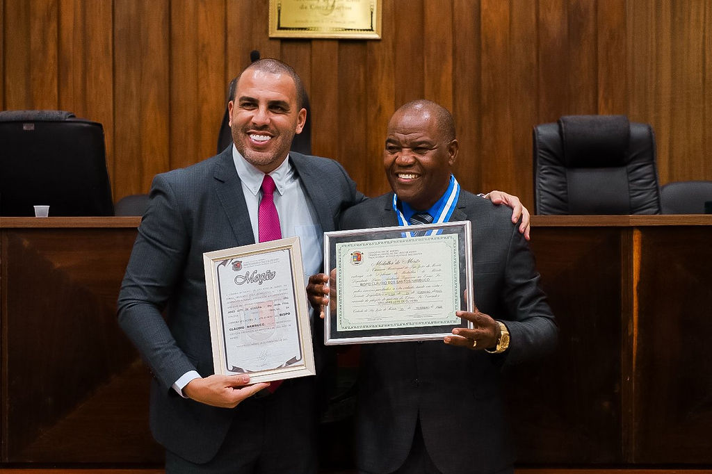 Câmara realiza Sessão Solene em homenagem a Bispo e membros da Igreja Pentecostal Anabatista