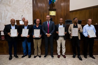 Câmara realiza Sessão Solene em homenagem a Bispo e membros da Igreja Pentecostal Anabatista