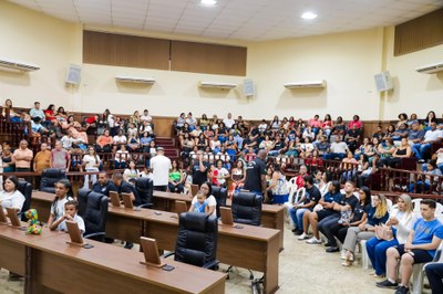 Câmara realiza Sessão Solene em homenagem ao Dia Mundial de Conscientização do Autismo