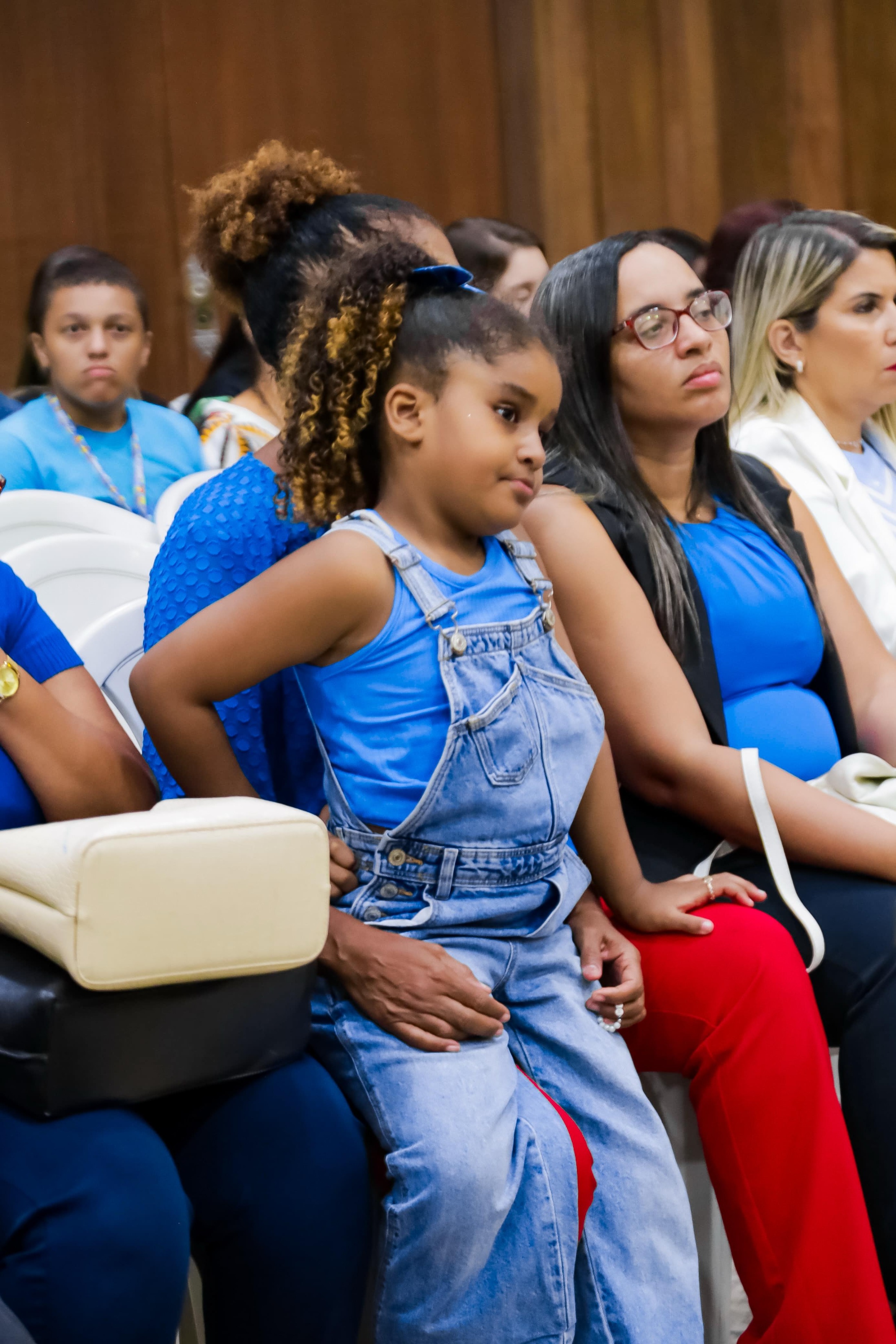 Câmara realiza Sessão Solene em homenagem ao Dia Mundial de Conscientização do Autismo