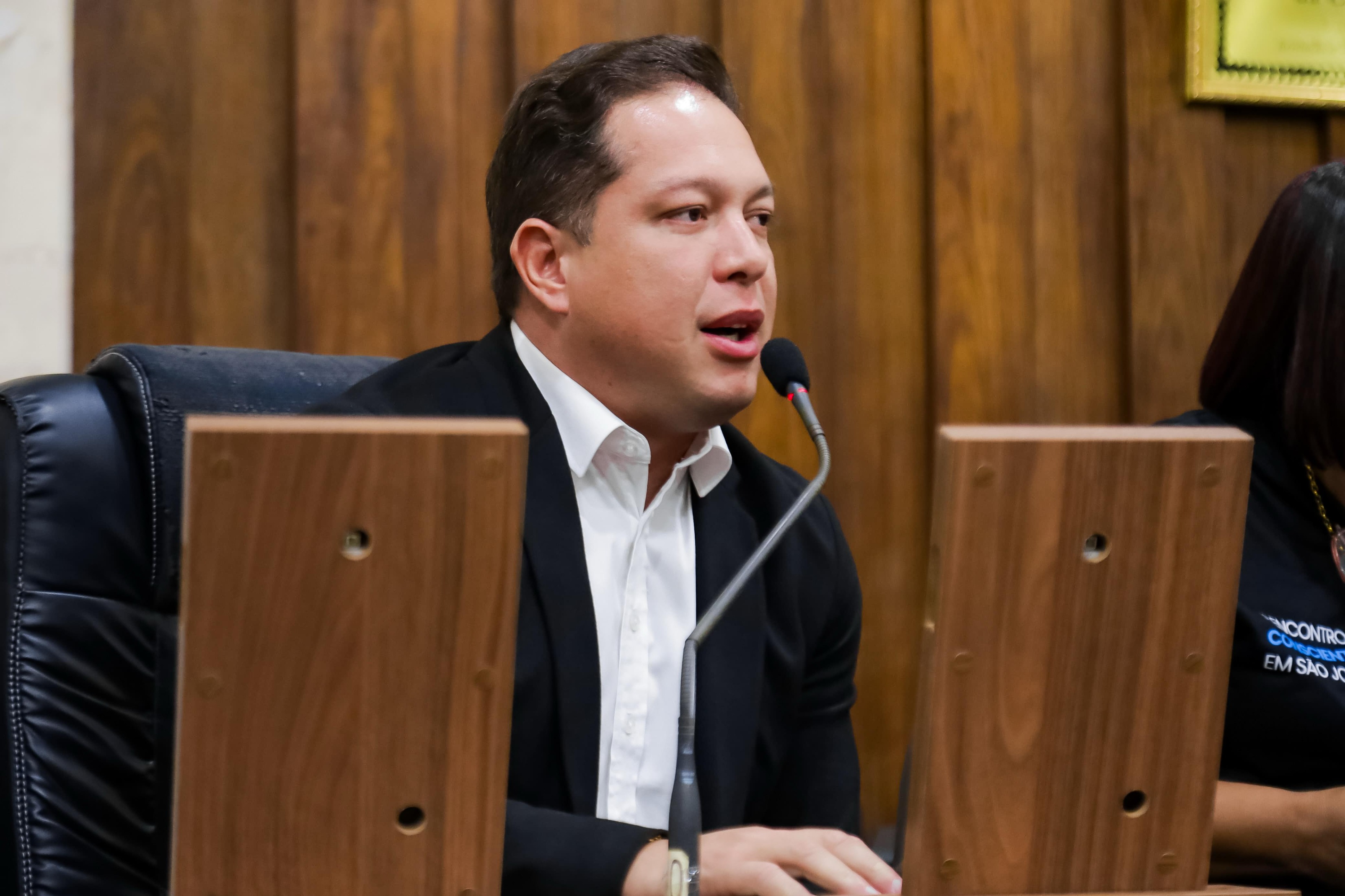 Câmara realiza Sessão Solene em homenagem ao Dia Mundial de Conscientização do Autismo