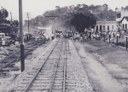 1951 - População comemora a chegada do trem elétrico e pede a construção de mais uma estação.