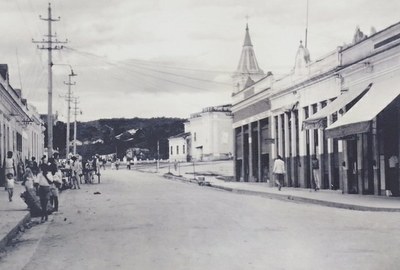 3 - 1927 - Rua do Encanamento, atual Rua da Matriz..jpeg